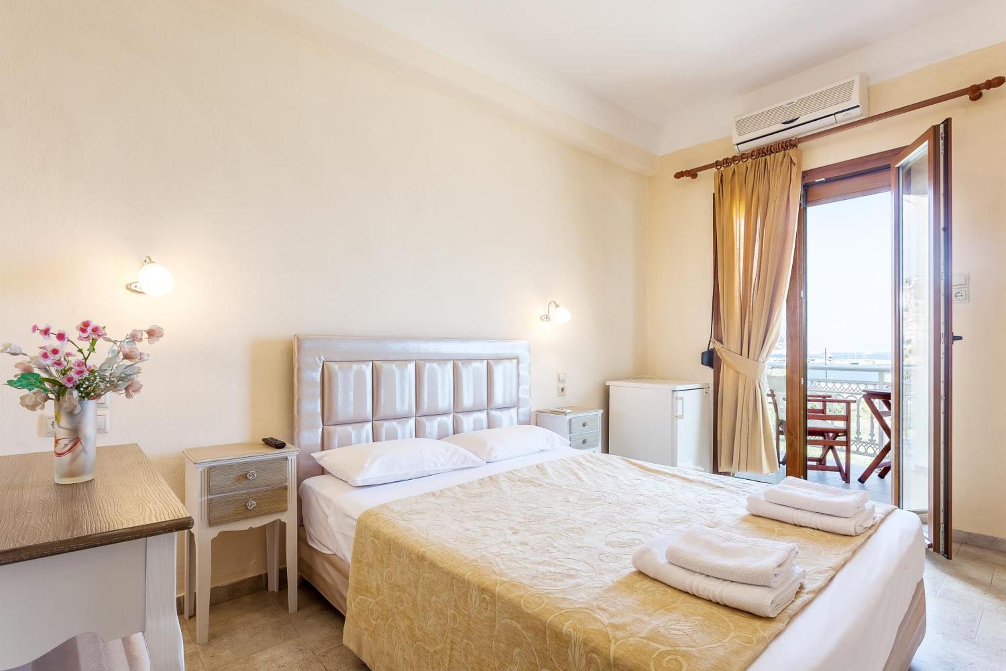Aparthotel Mon Repos Panormos  Exteriér fotografie