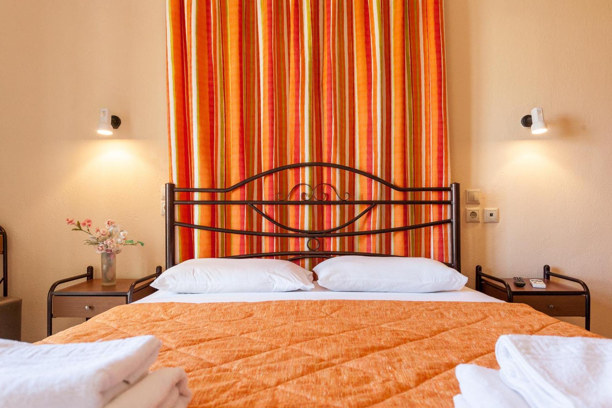 Aparthotel Mon Repos Panormos  Exteriér fotografie