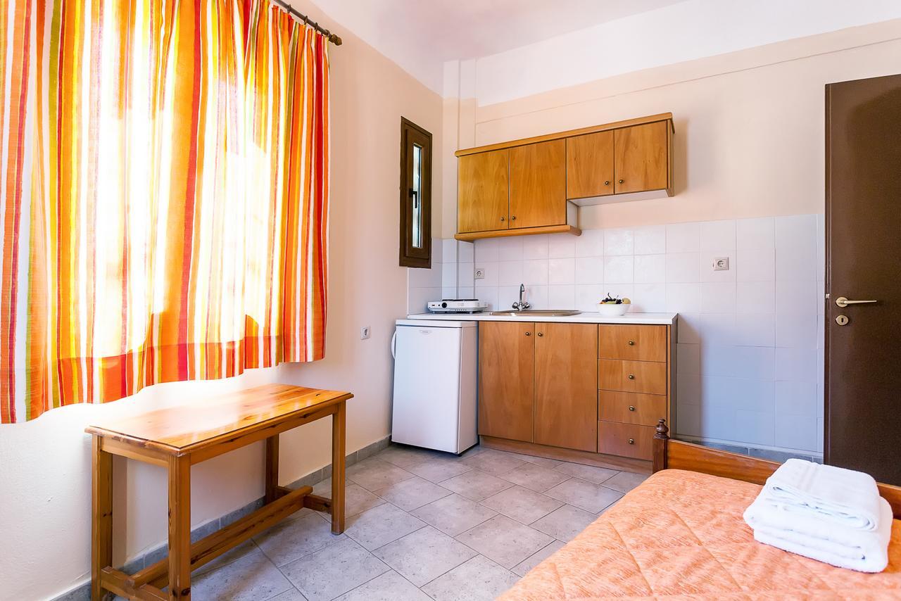 Aparthotel Mon Repos Panormos  Exteriér fotografie